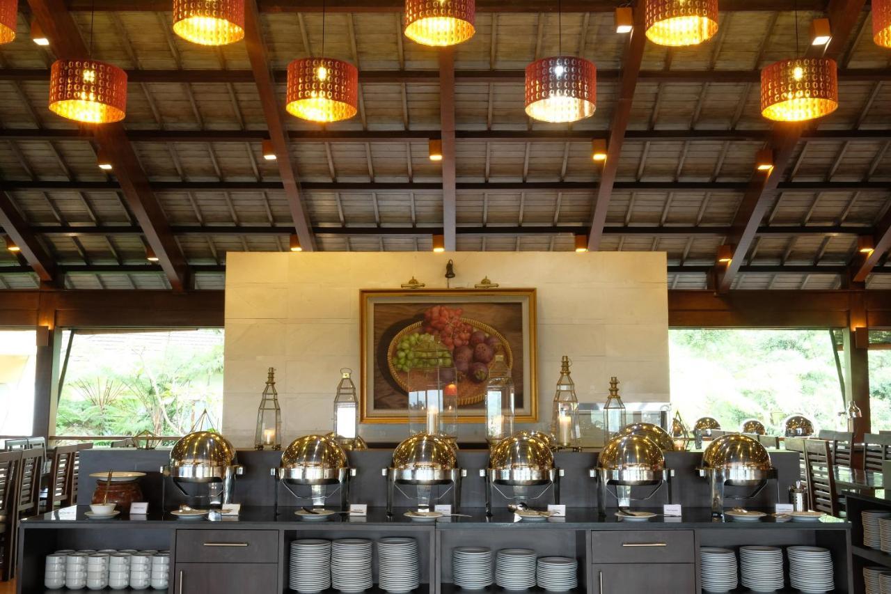 The Grand Hill Resort-Hotel Puncak Extérieur photo