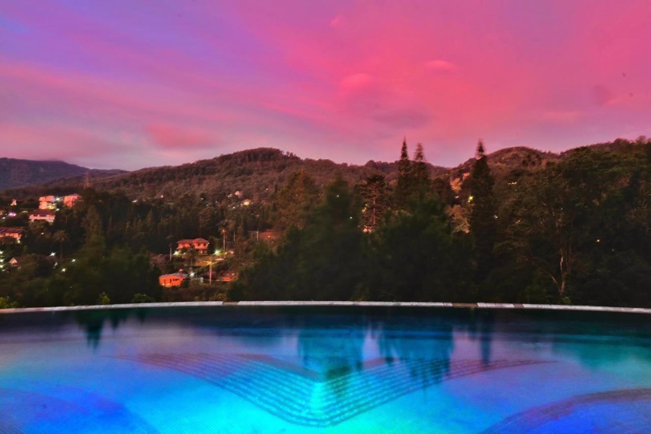 The Grand Hill Resort-Hotel Puncak Extérieur photo