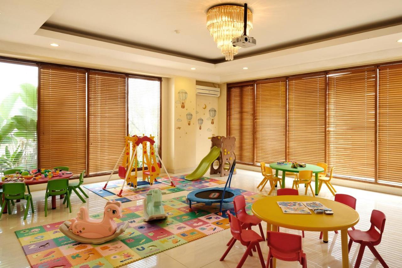 The Grand Hill Resort-Hotel Puncak Extérieur photo
