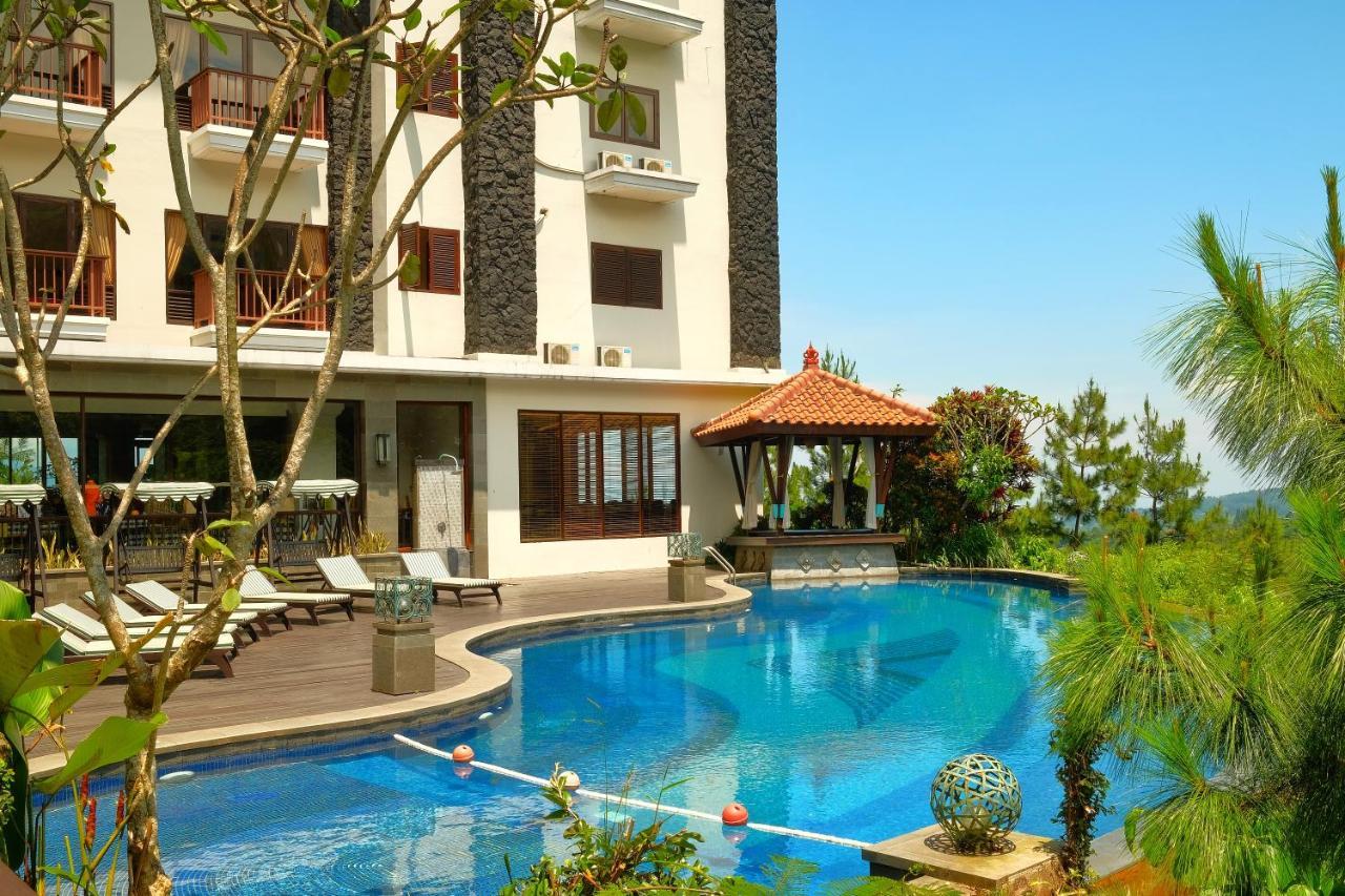 The Grand Hill Resort-Hotel Puncak Extérieur photo