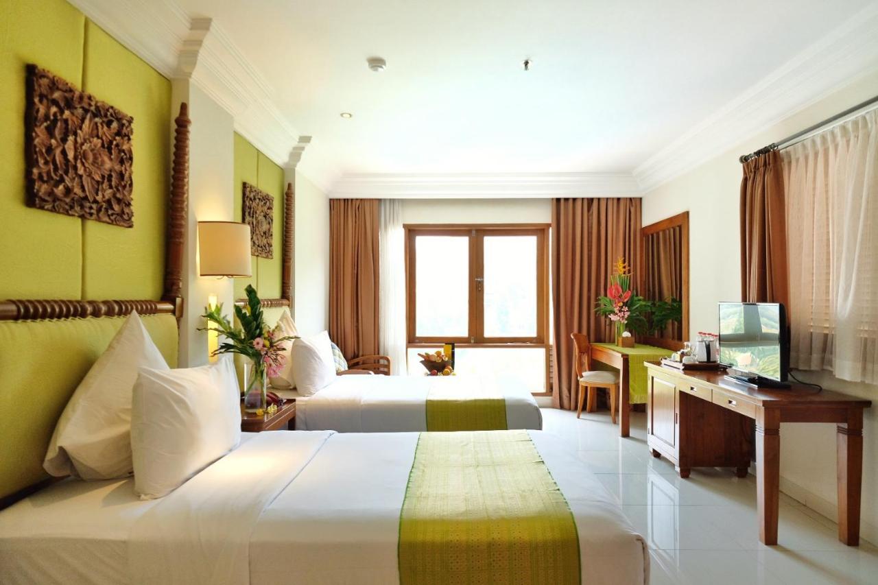 The Grand Hill Resort-Hotel Puncak Extérieur photo