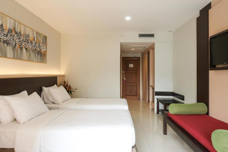 The Grand Hill Resort-Hotel Puncak Extérieur photo